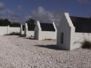 slavehuts.jpg